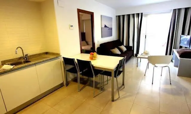 Pierre & Levante 3*