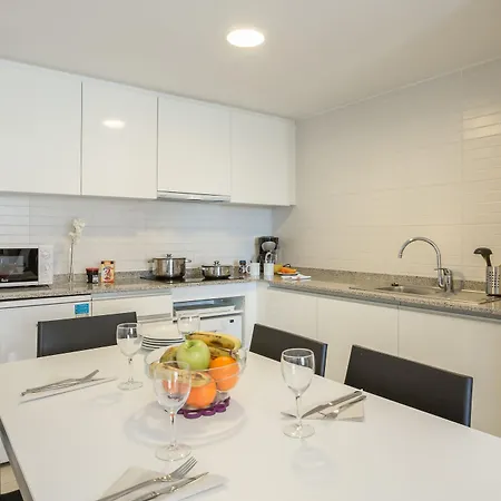 Pierre & Levante Apartment *